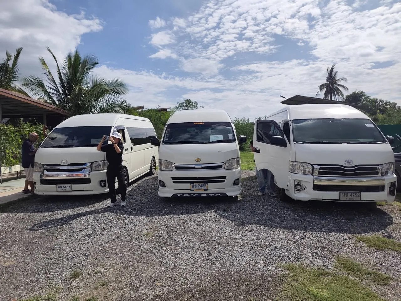 รถตู้ VIP ขอนแก่นของคุณทองอินทร์ ผู้ดูแลข้อมูลการติดต่อและการจองโดยตรง